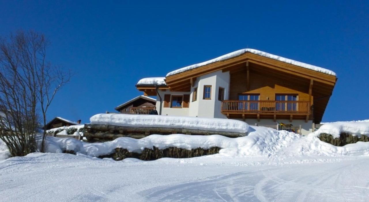 קפרון Chalet An Der Piste מראה חיצוני תמונה