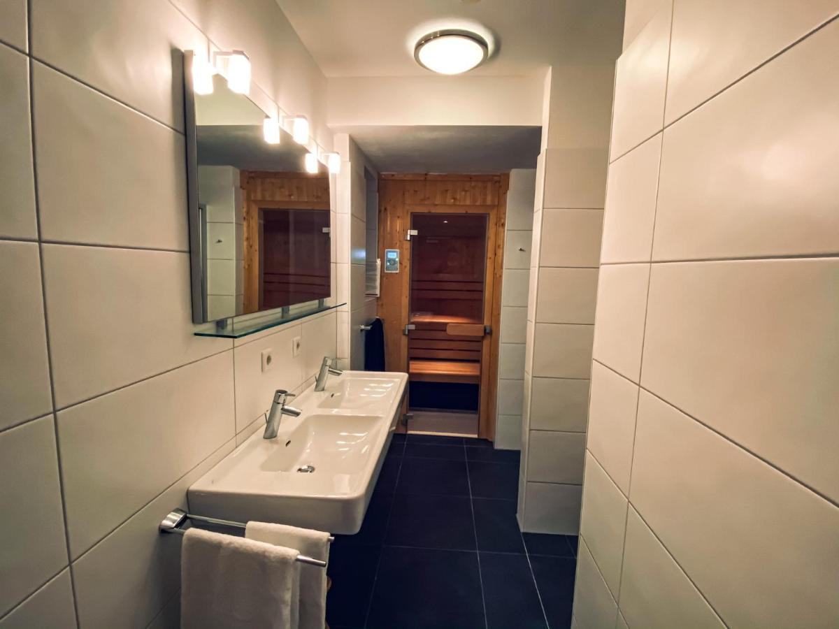 קפרון Chalet An Der Piste מראה חיצוני תמונה