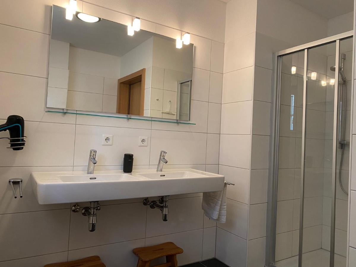 קפרון Chalet An Der Piste מראה חיצוני תמונה
