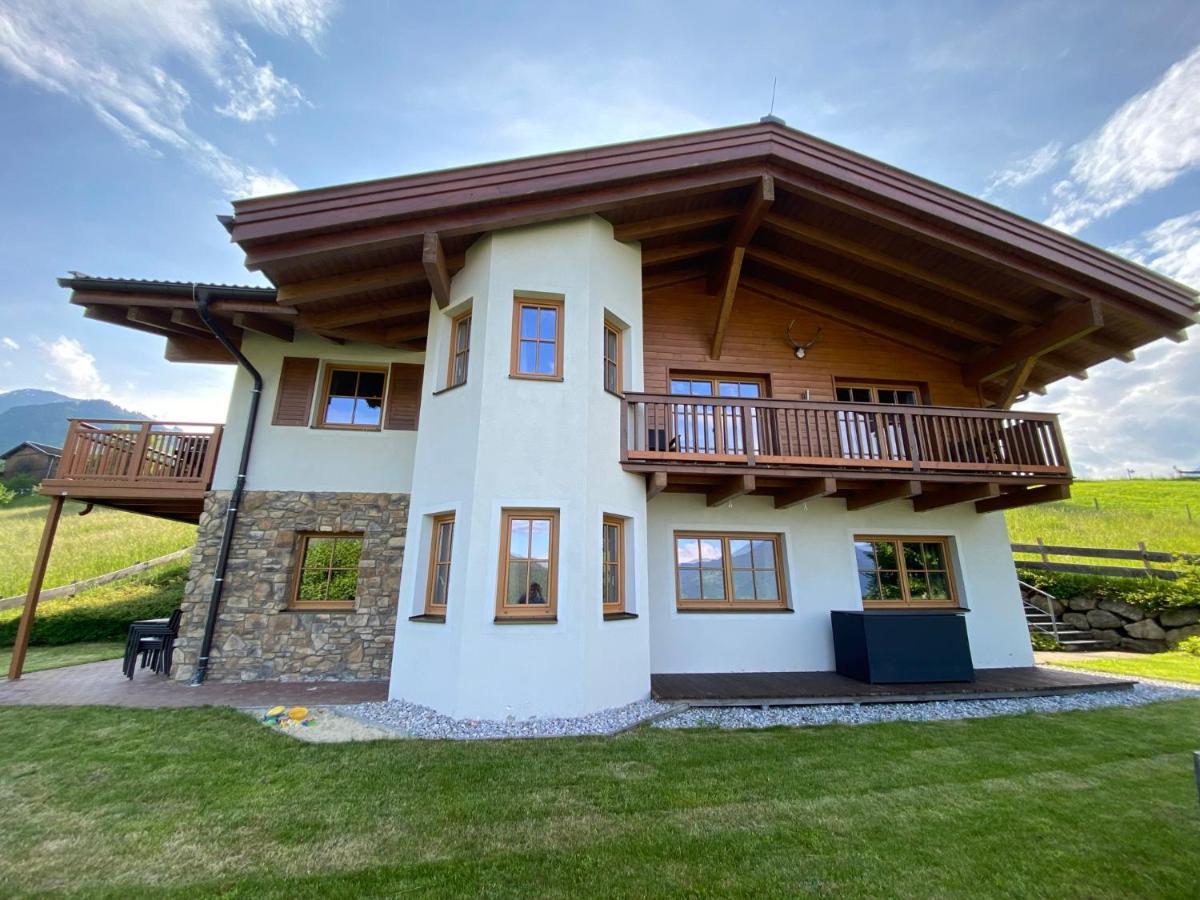 קפרון Chalet An Der Piste מראה חיצוני תמונה
