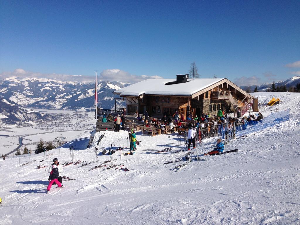 קפרון Chalet An Der Piste מראה חיצוני תמונה